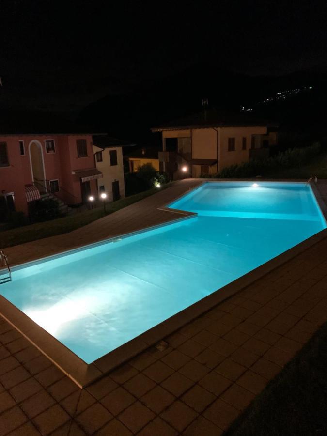 Holiday home Mirella: Casa Vista Con Piscina
